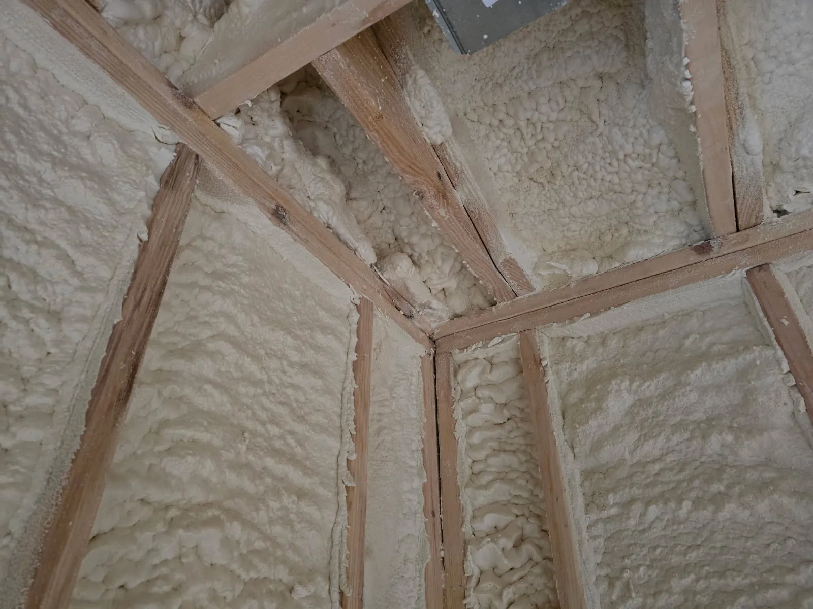 Open-cell spray foam insulation Kokomo wall and ceiling cavities